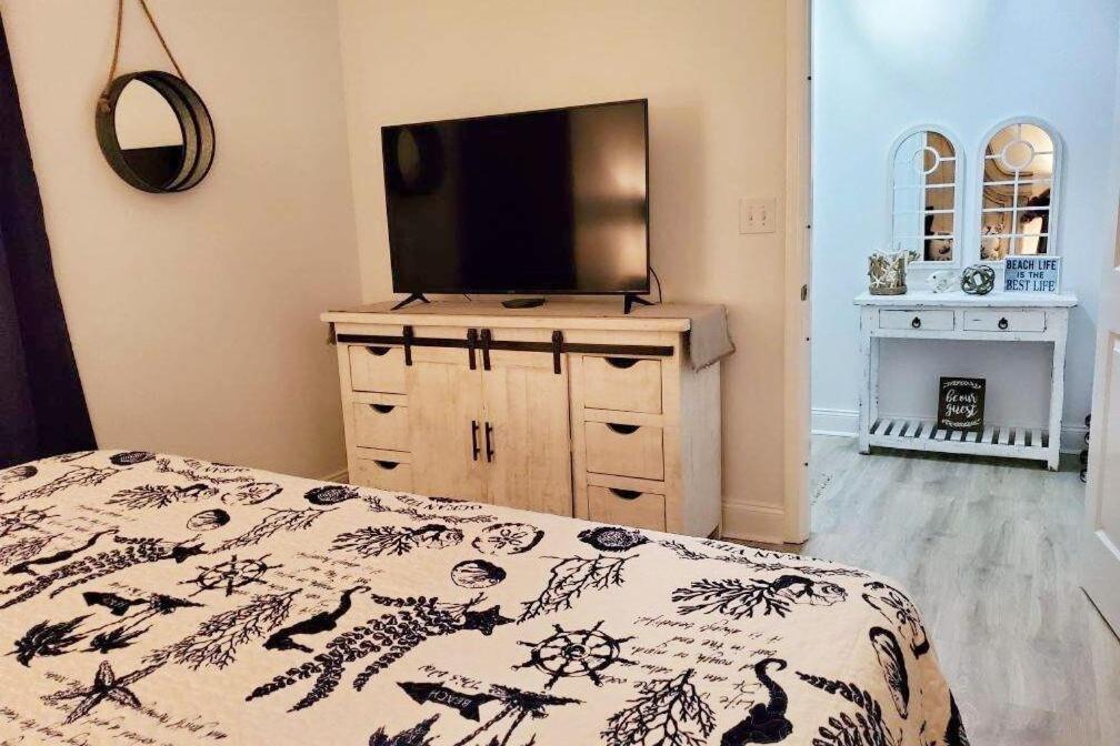 Stunningbeachviews-18th Floor! No Fees! * Panama City Beach