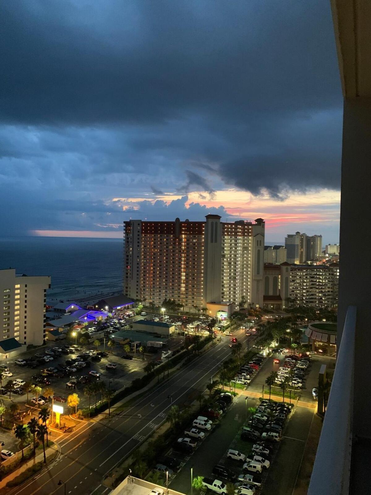 Stunningbeachviews-18th Floor! No Fees! Apartment Panama City Beach