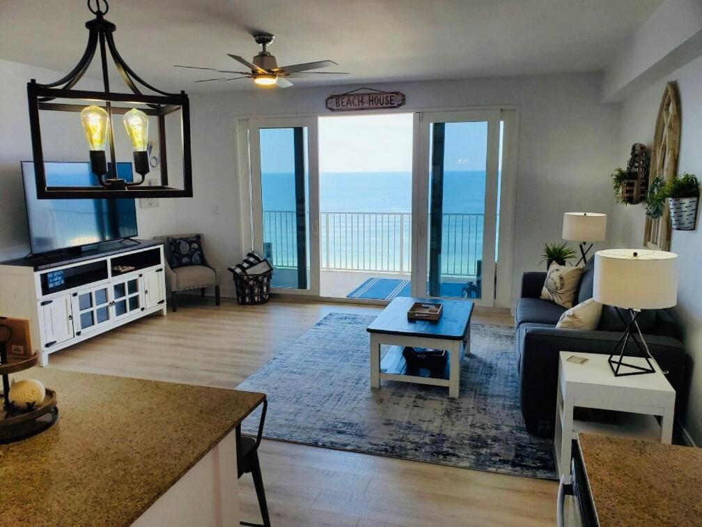 Stunningbeachviews-18th Floor! No Fees! * Panama City Beach